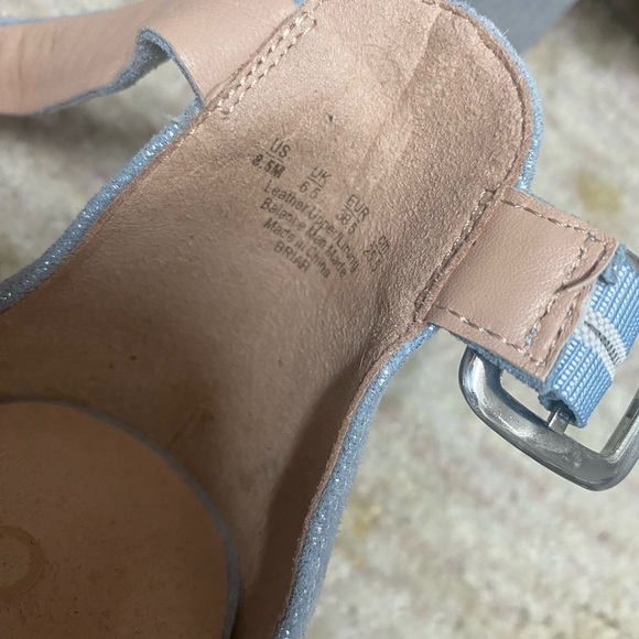 Blue Heels - Picture 4 of 6